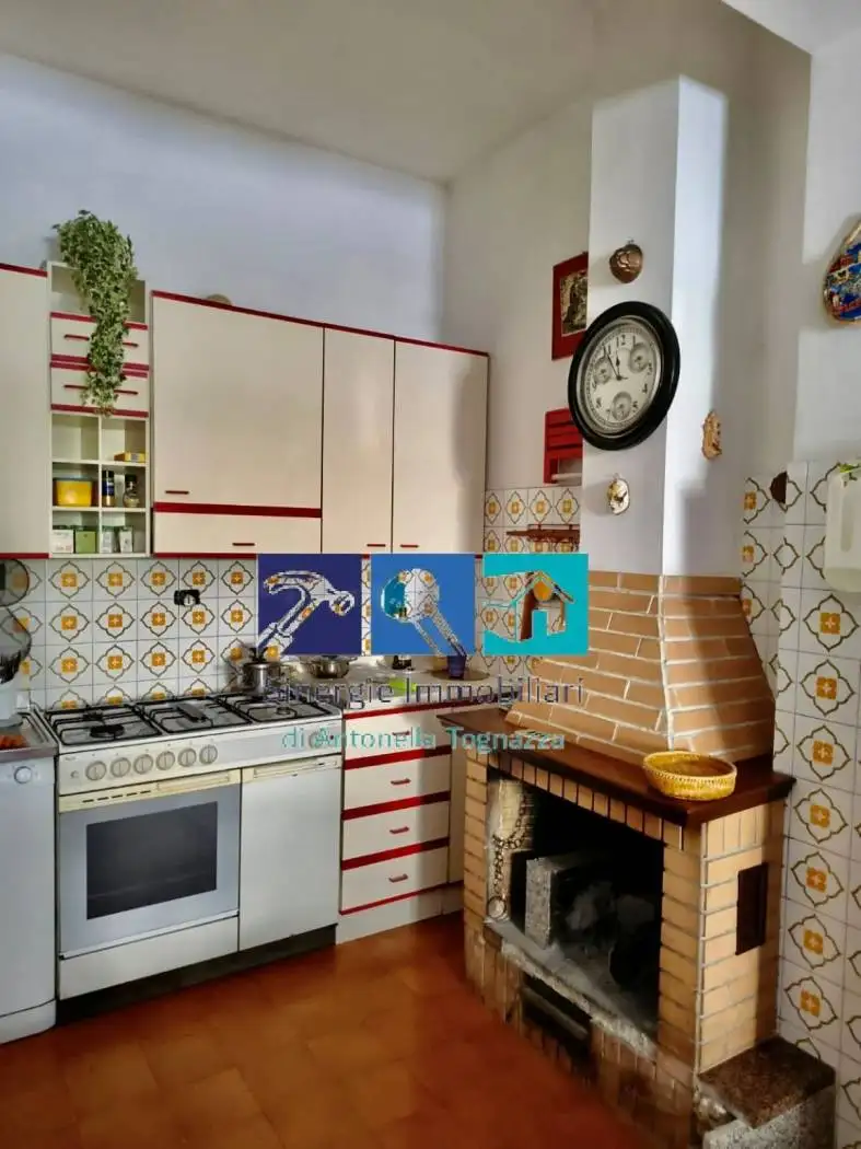 Appartamento in vendita a Ancona