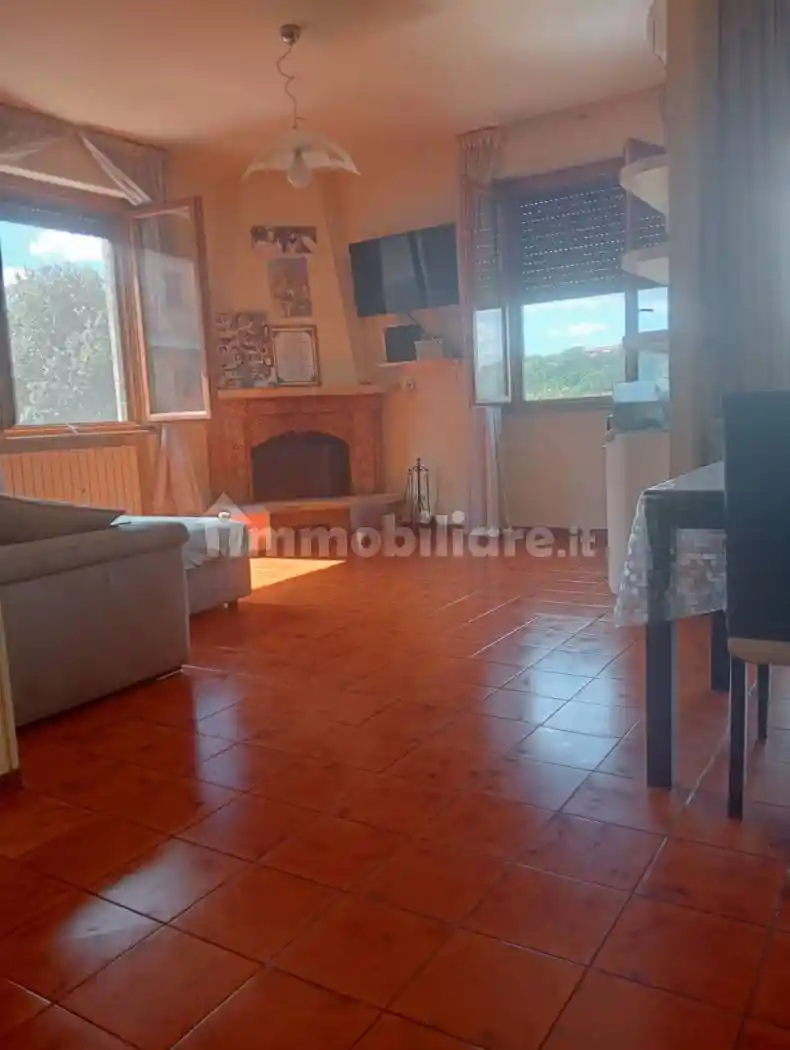 Appartamento in vendita a Monteriggioni