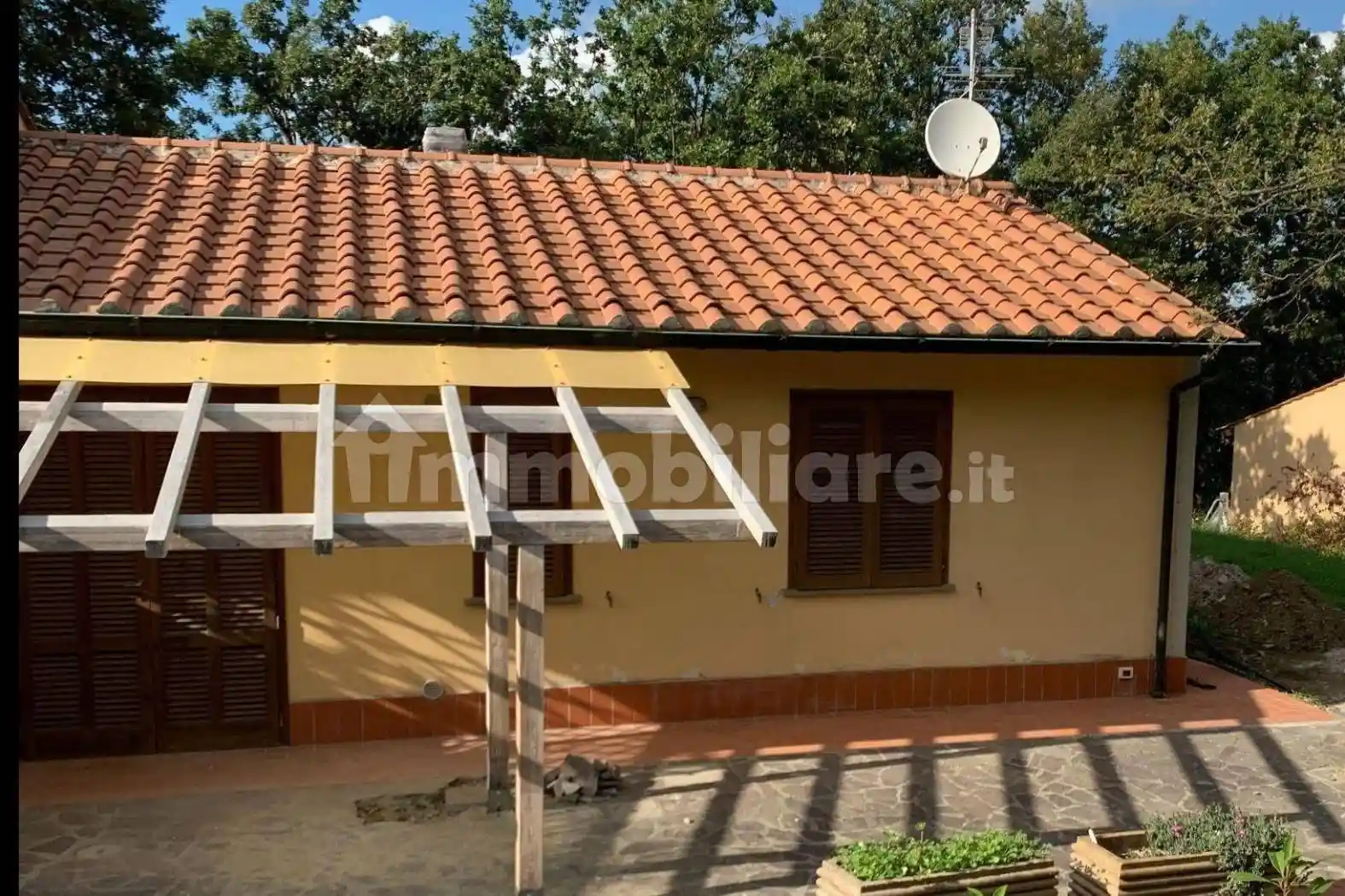 Casa indipendente in vendita a Monteverdi Marittimo