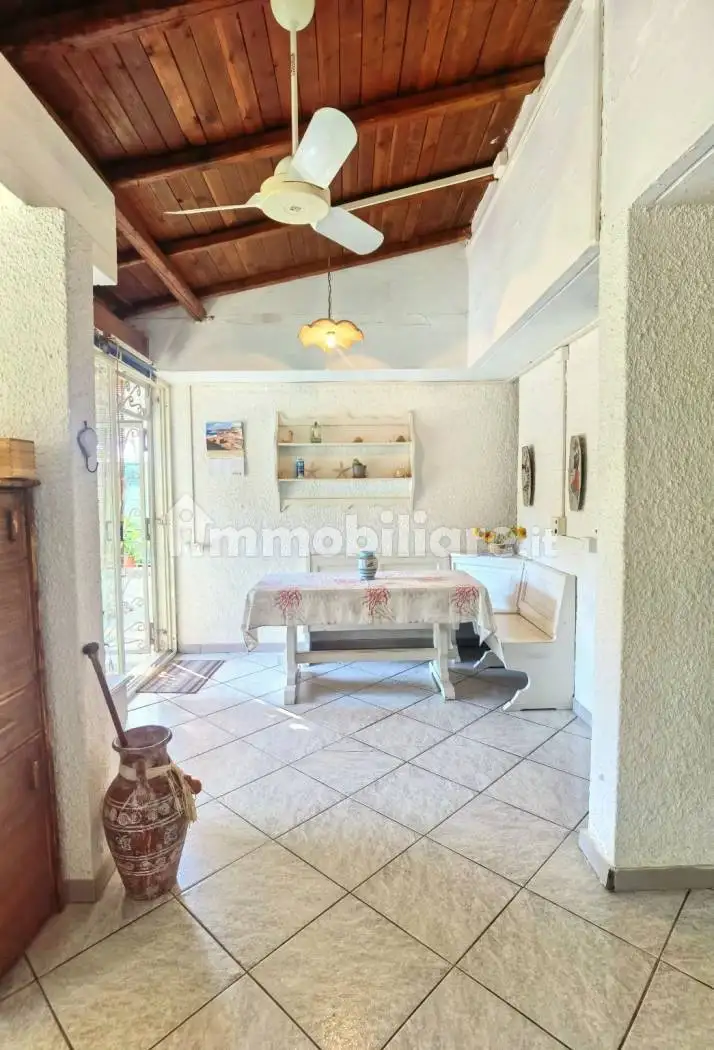 Villa unifamiliare via Santa Giusta, Castiadas - foto 3