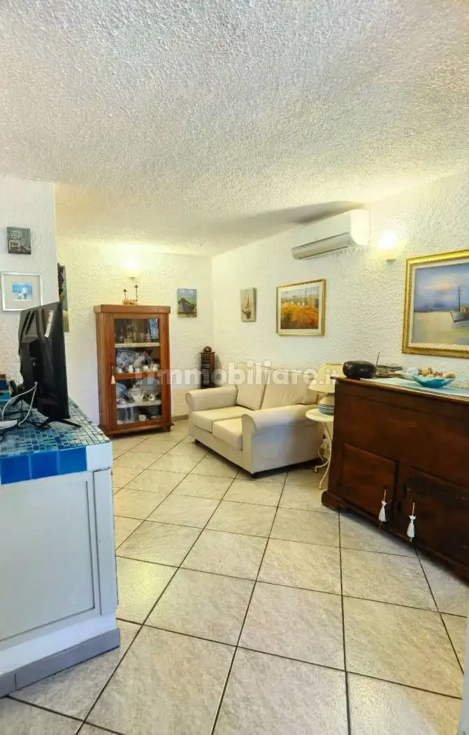 Villa unifamiliare via Santa Giusta, Castiadas - foto 5