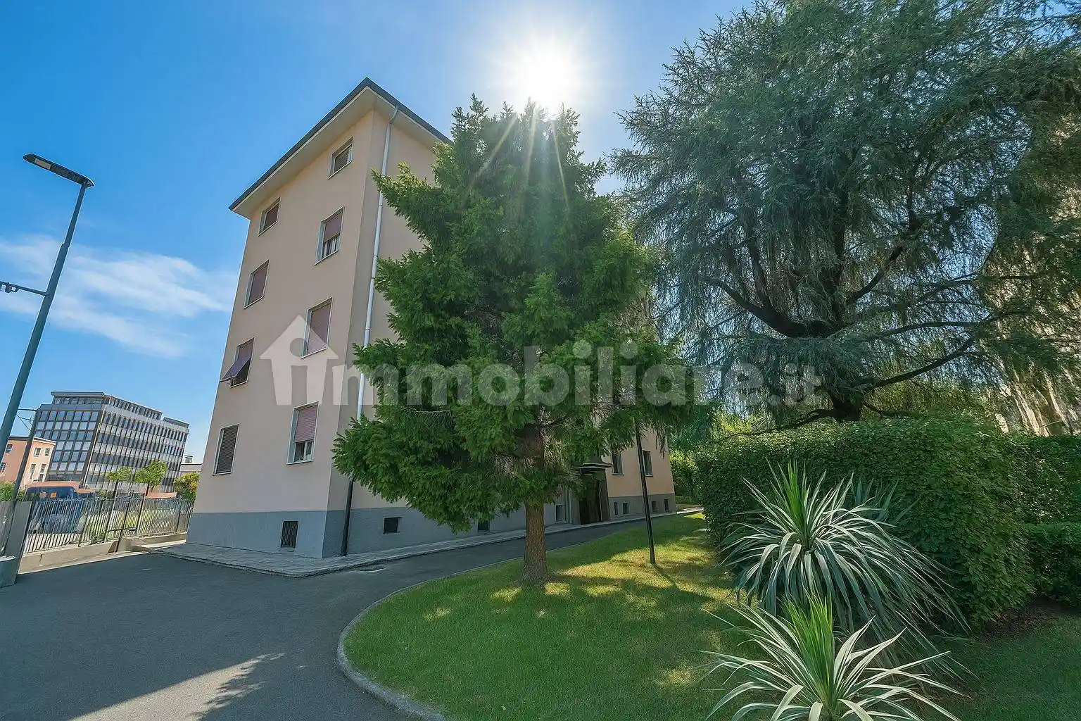 Appartamento via Vittorio Barzoni 6, Corvetto, Milano - foto 2