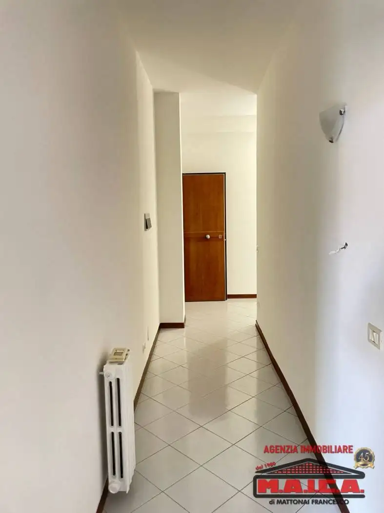 Appartamento piazza Martiri della Libertà, Centro, Pontedera - foto 4