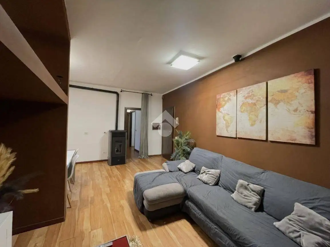 Trilocale via Ghiaie 6, Centro, Villa d'Almè - foto 2