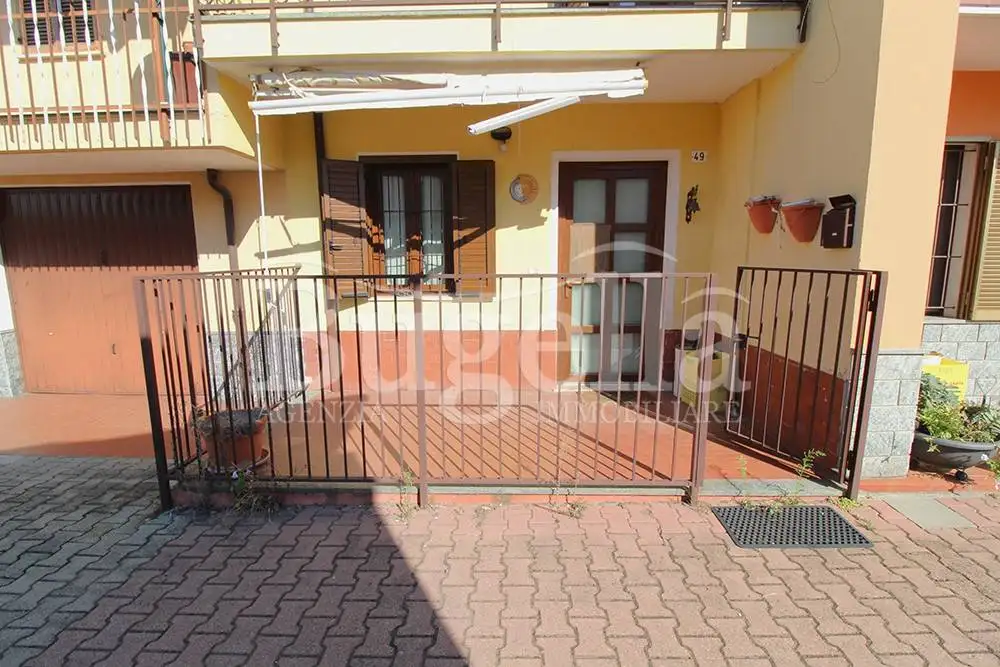 Terratetto unifamiliare via John Fitzgerald Kennedy 49, Vergnasco, Cerrione - foto 3