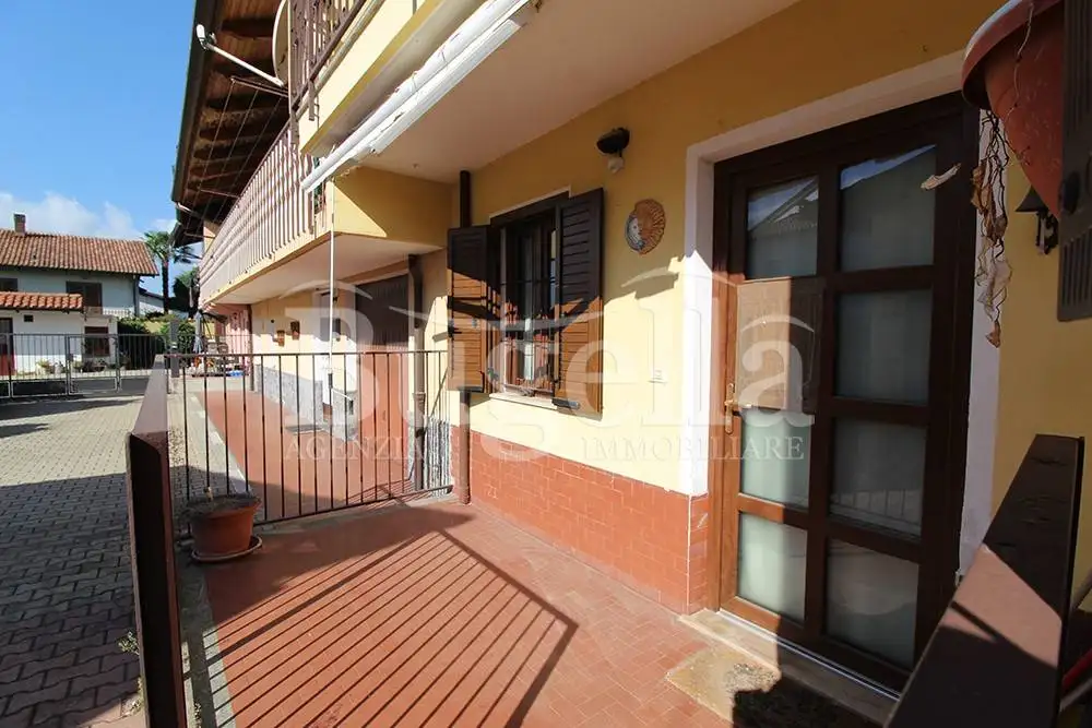 Terratetto unifamiliare via John Fitzgerald Kennedy 49, Vergnasco, Cerrione - foto 4