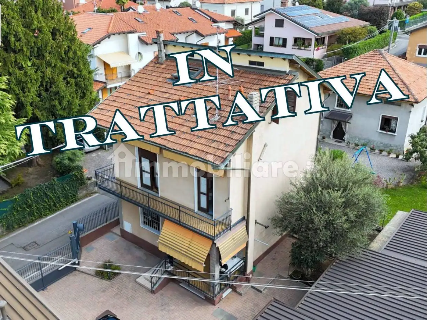 Villa in vendita a Vertemate con Minoprio