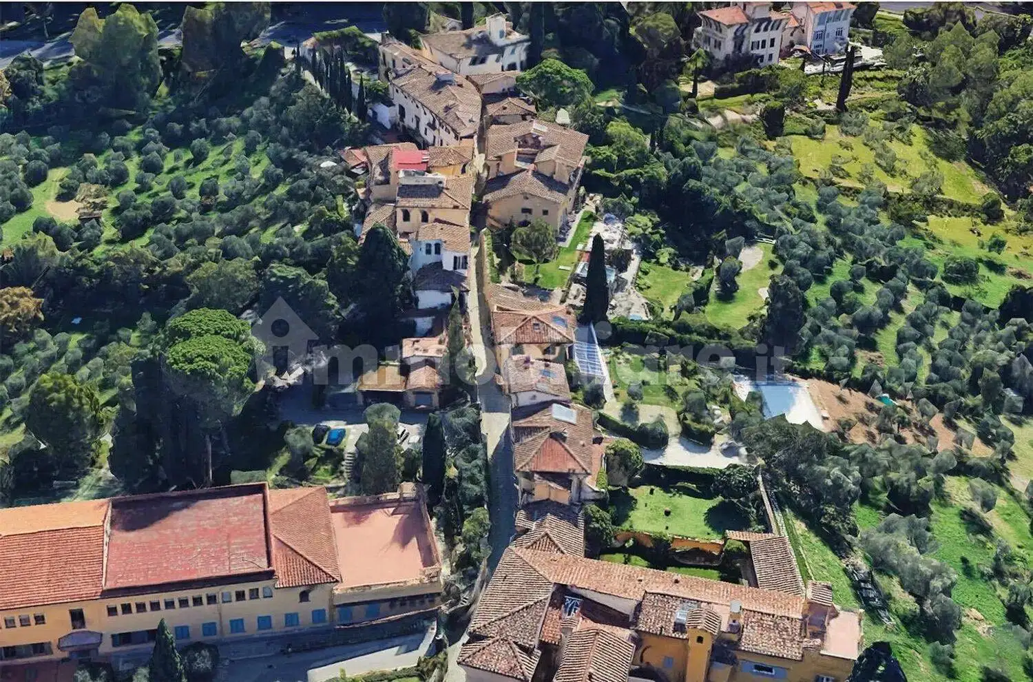 Appartamento in vendita a Firenze