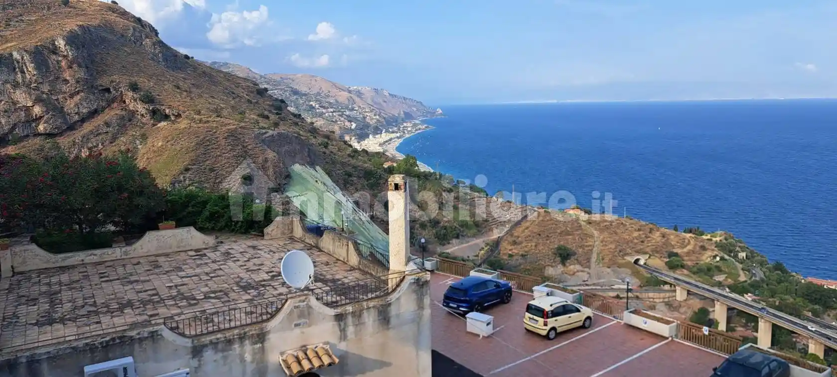 Appartamento in vendita a Taormina