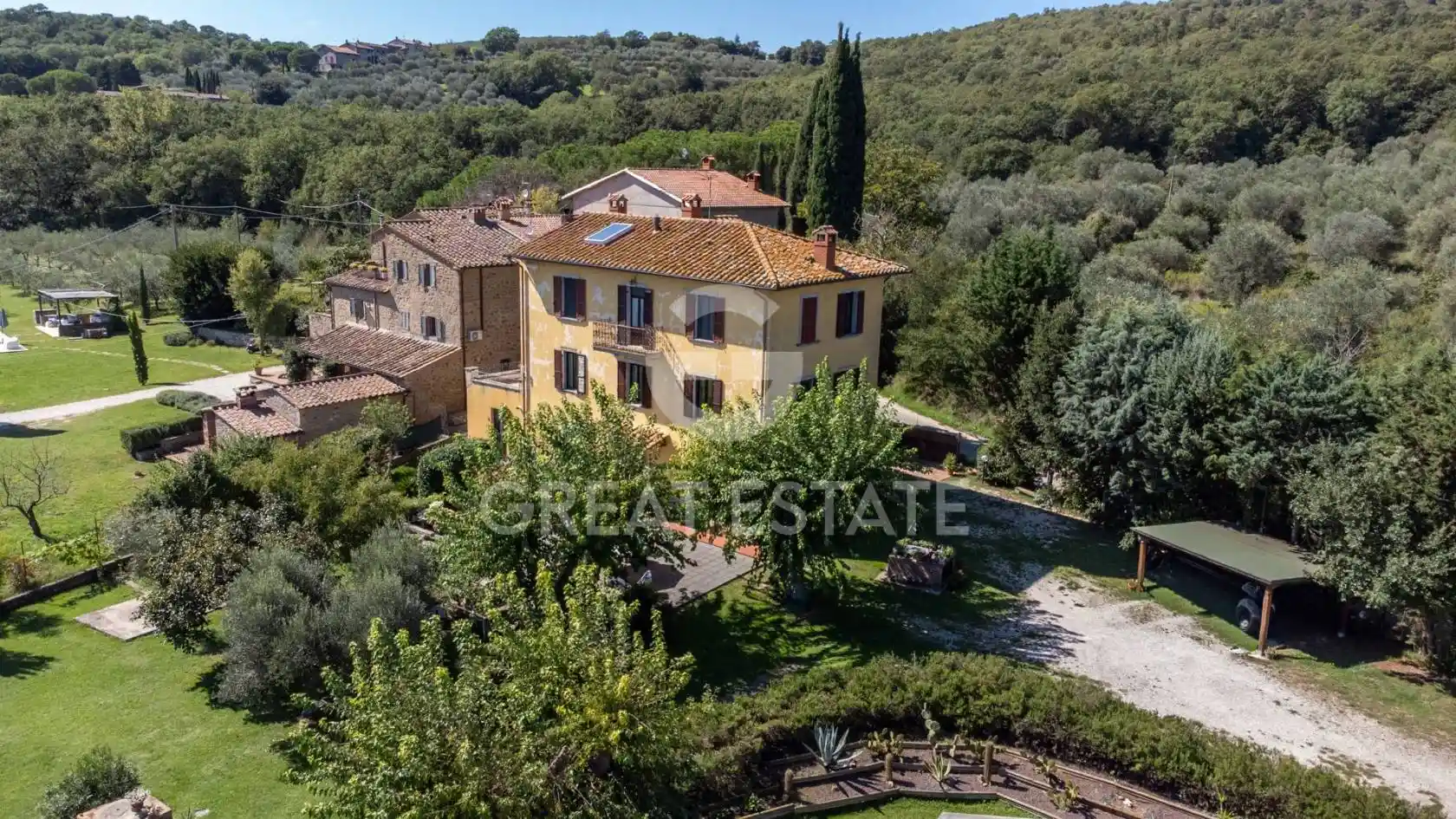 Rustico - Casale in vendita a Tuoro sul Trasimeno