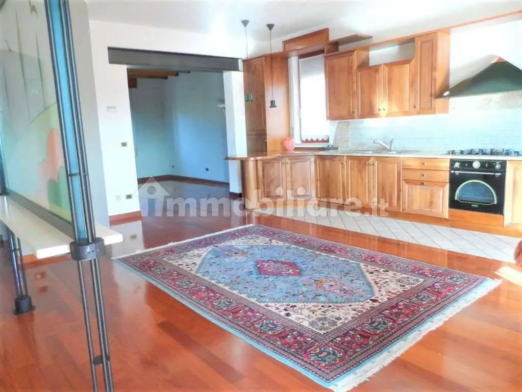 Appartamento in affitto a Caldogno