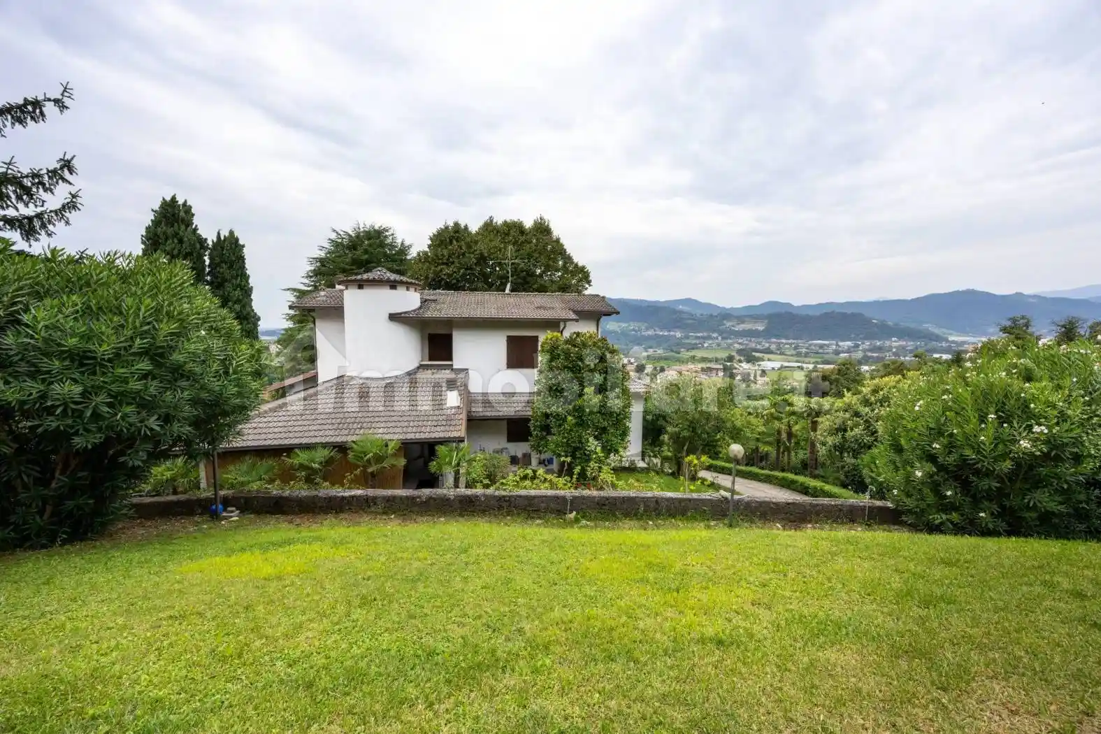 Villa in vendita a Capriolo