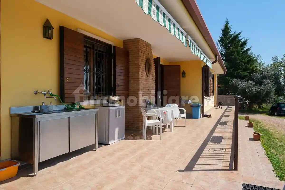Villa unifamiliare, buono stato, 950 m², Torricelle, Verona - foto 4