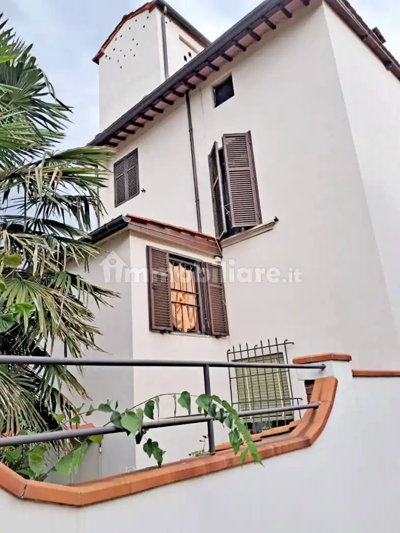 Casa indipendente in vendita a Terranuova Bracciolini