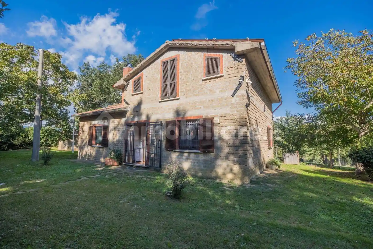 Rustico - Casale in vendita a Semproniano