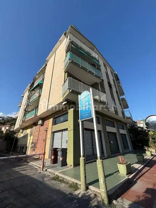 Appartamento in vendita a Bordighera
