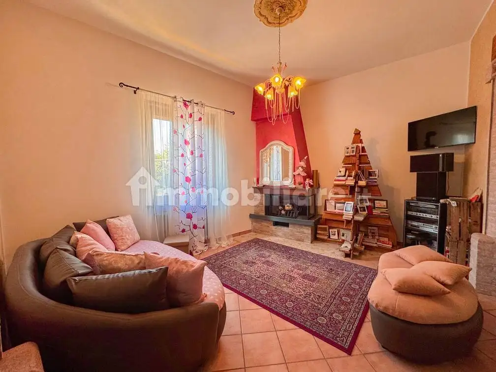 Casa indipendente in vendita a Casalmoro