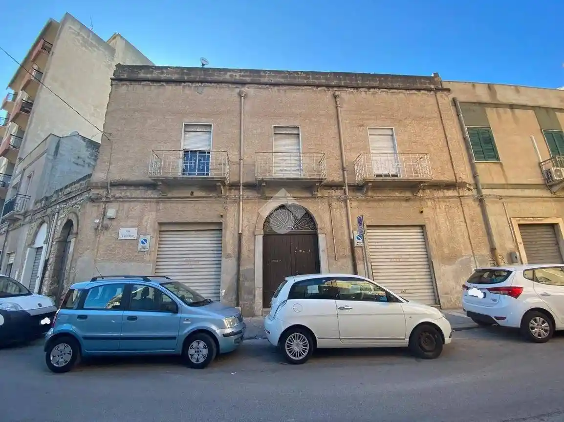 Palazzo - Edificio in vendita a Trapani