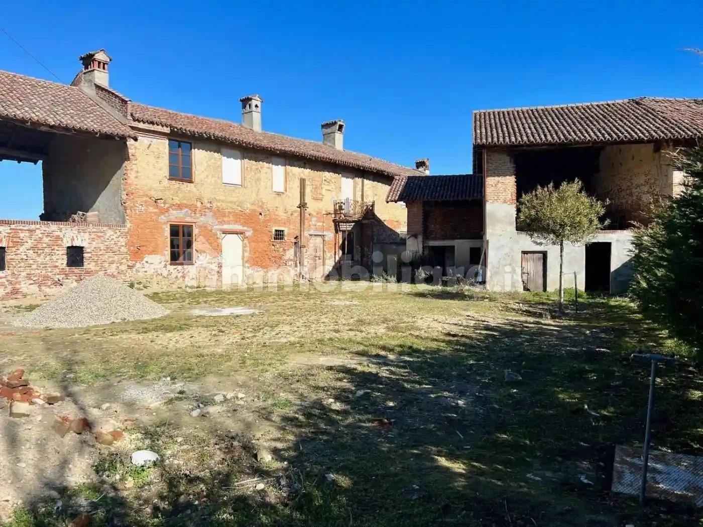 Rustico - Casale in vendita a Garlasco