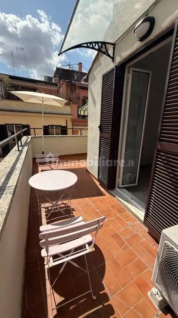 Monolocale via dei Banchi Nuovi, Via Giulia, Roma - foto 3