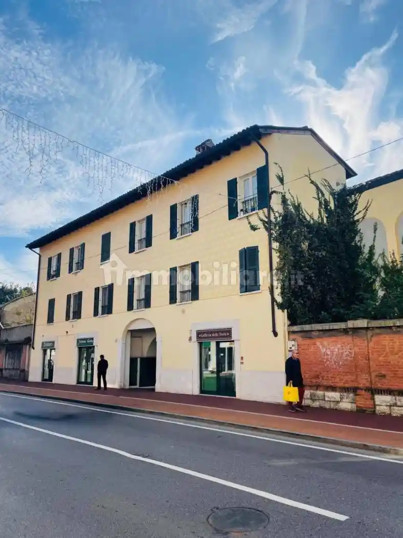 Appartamento in vendita a Brescia