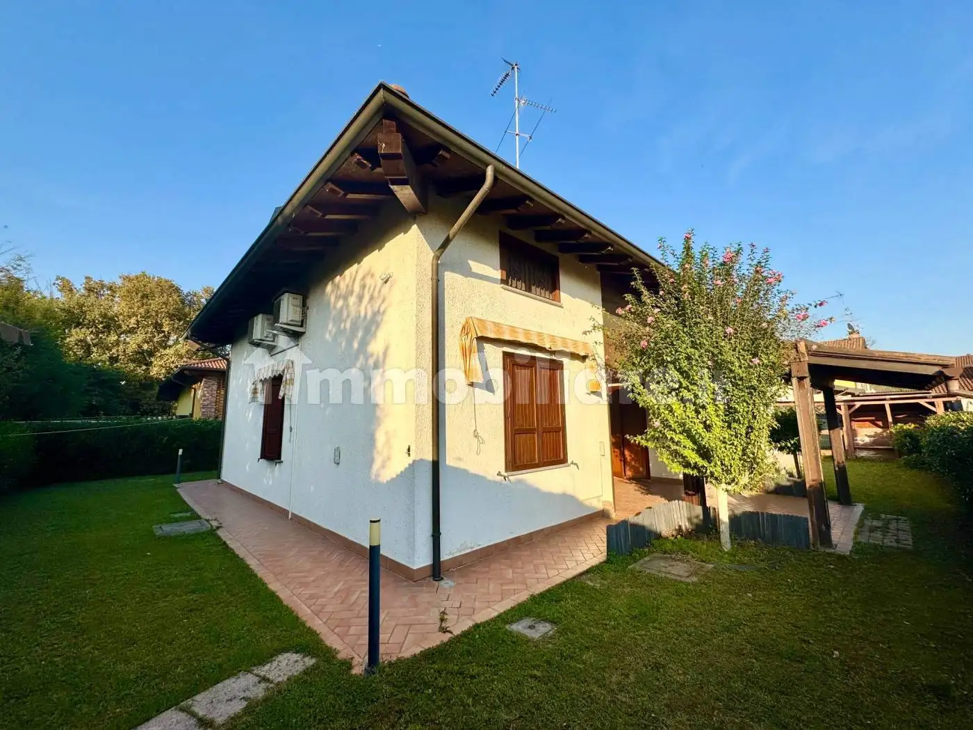 Villa in vendita a Gropello Cairoli