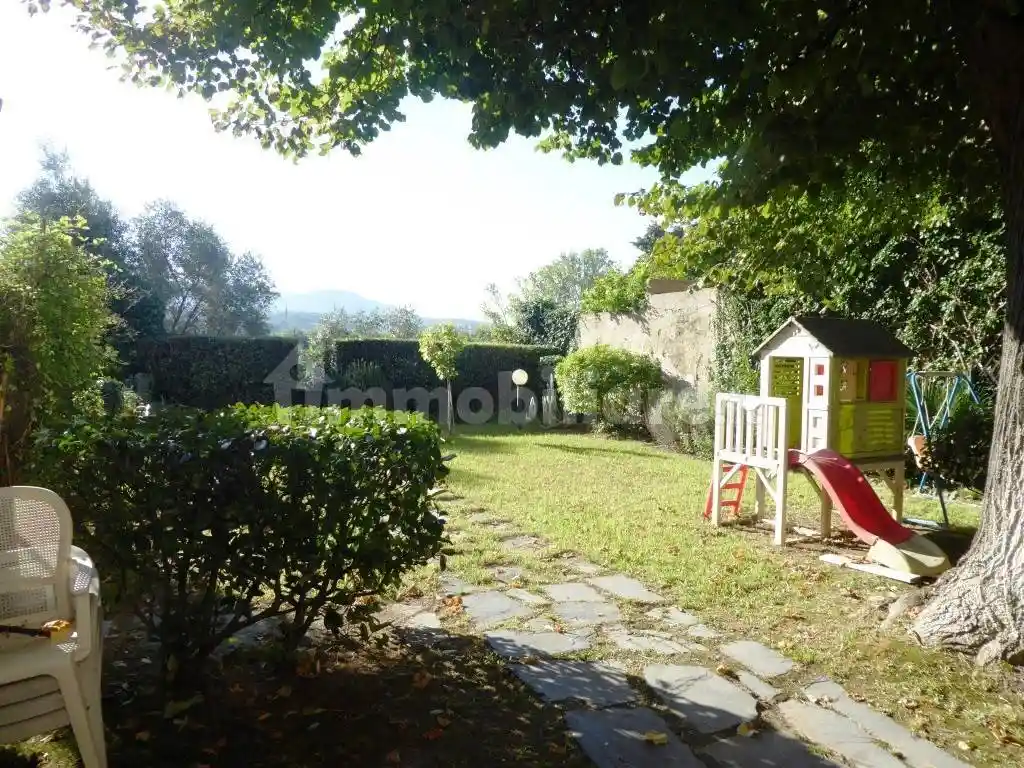 Villa in vendita a Livorno