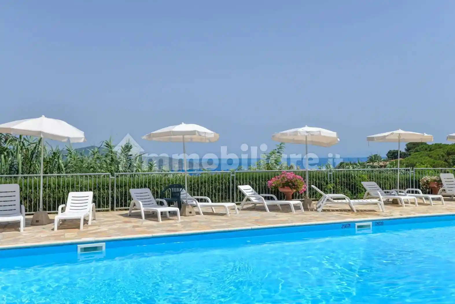 Appartamento in vendita a Capoliveri