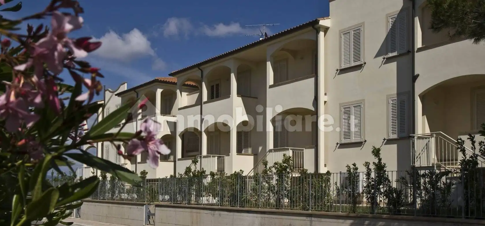 Appartamento in vendita a Rosignano Marittimo