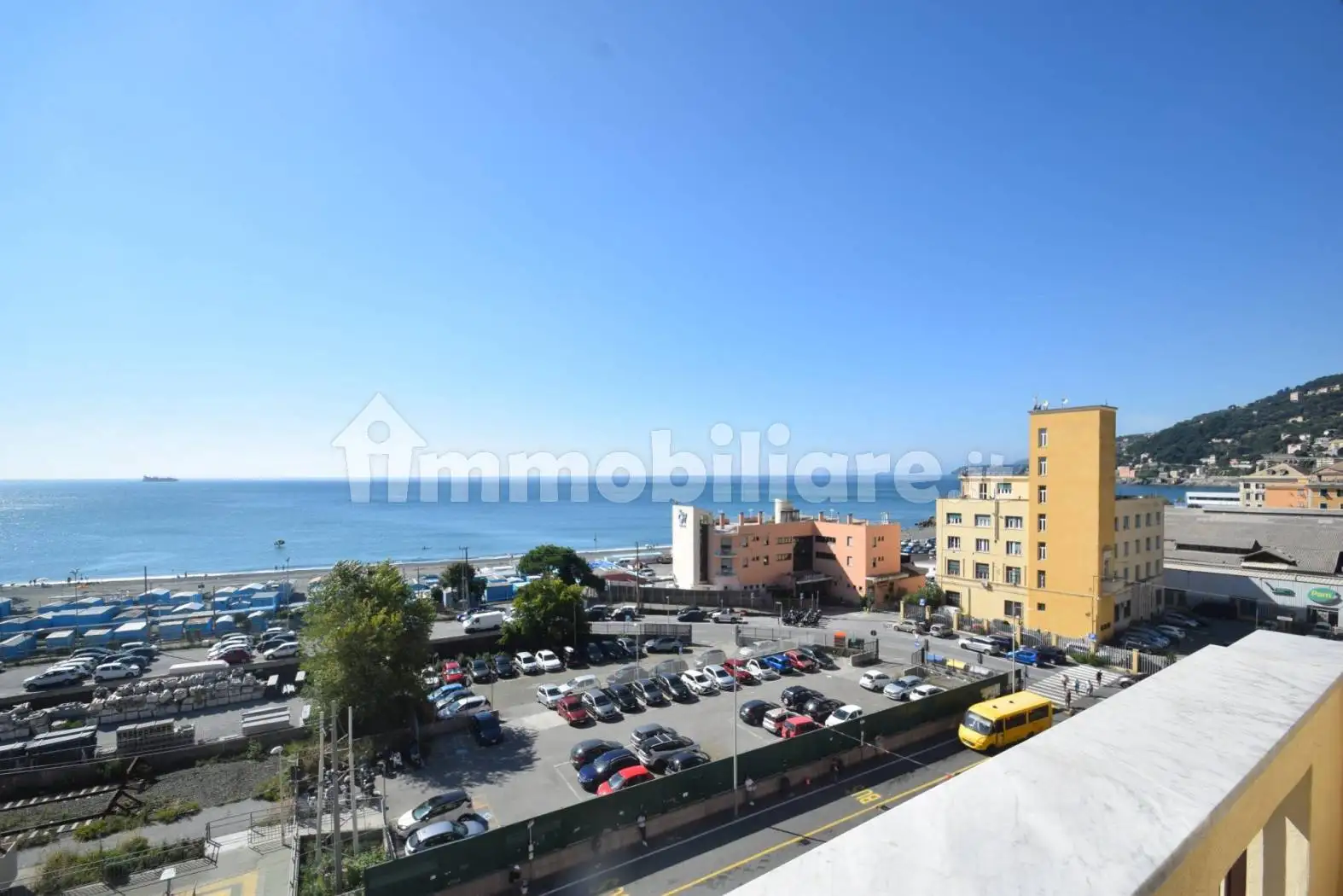 Appartamento in vendita a Genova