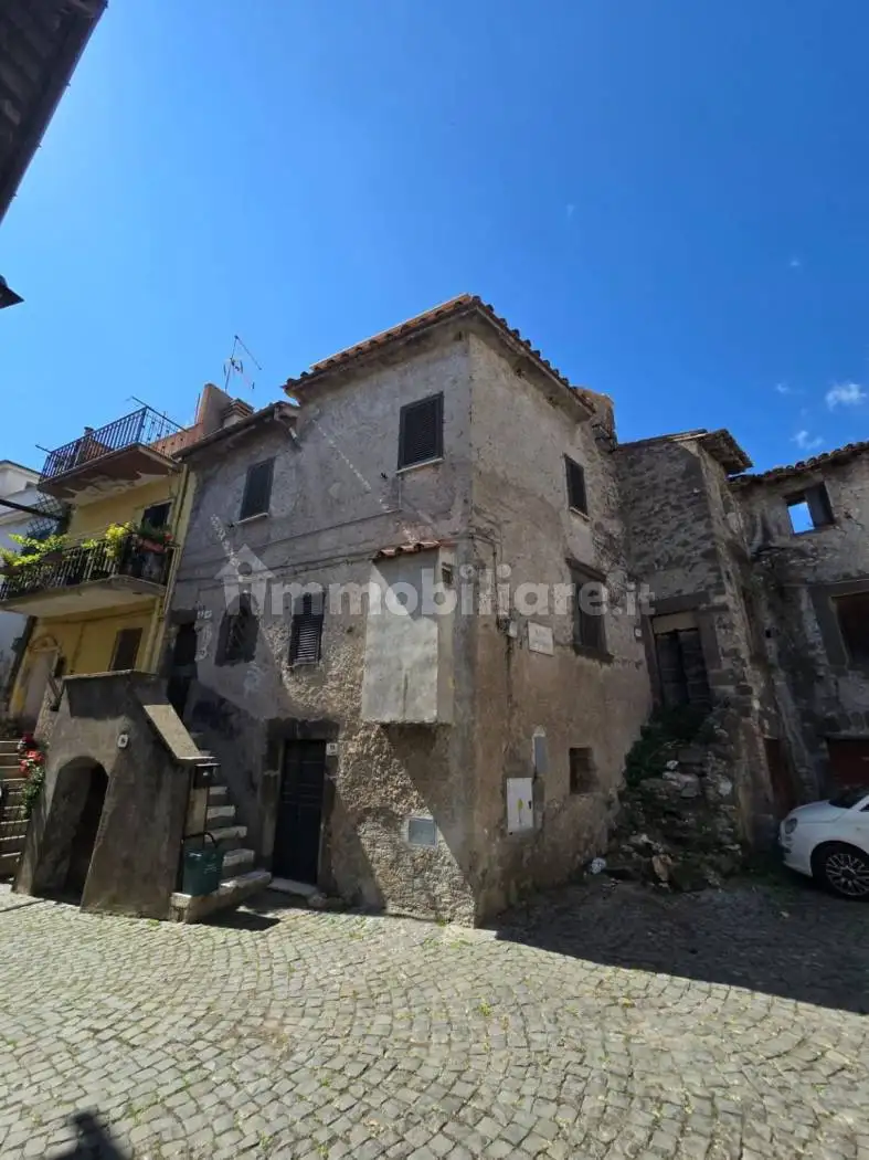 Appartamento in vendita a Vicovaro