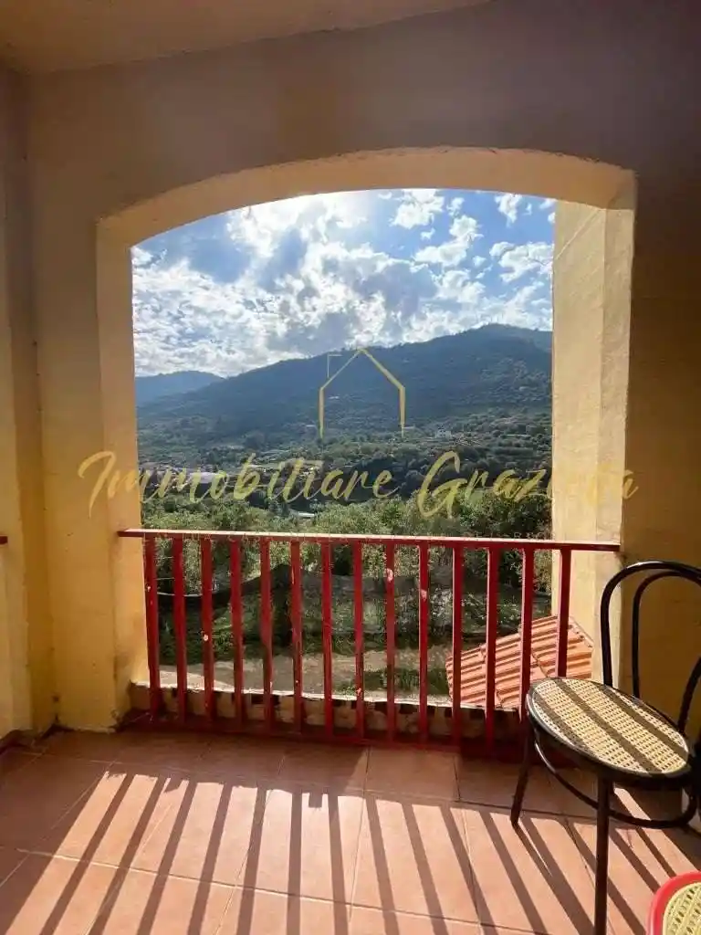 Terratetto unifamiliare 100 m², buono stato, Dolceacqua - foto 2