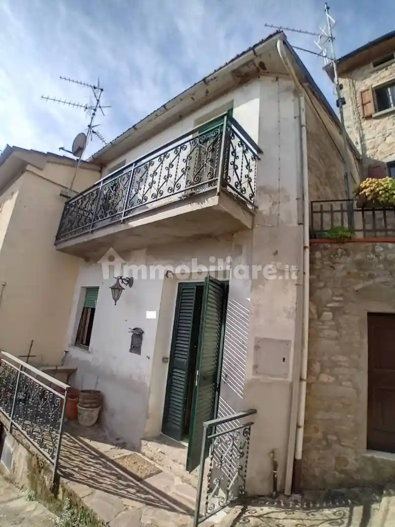 Casa indipendente in vendita a Marliana