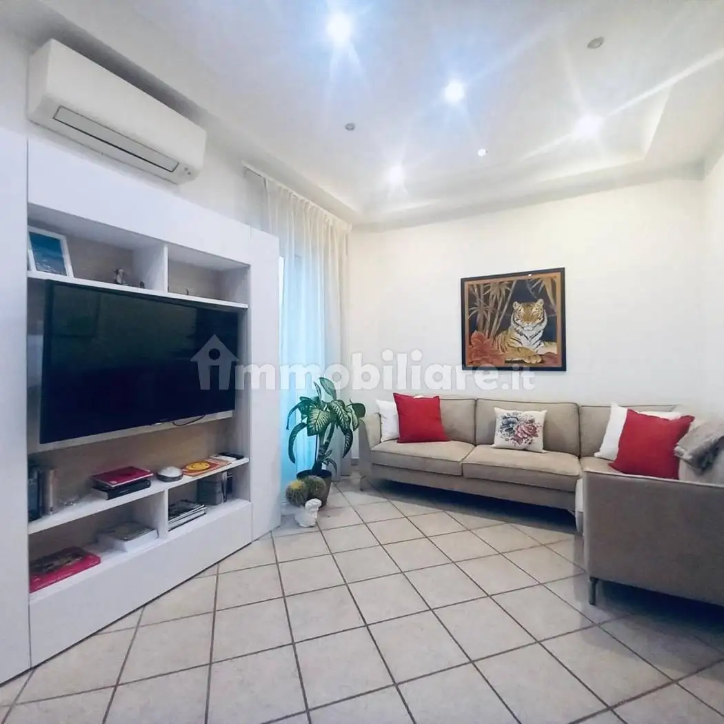 Appartamento in vendita a Aversa