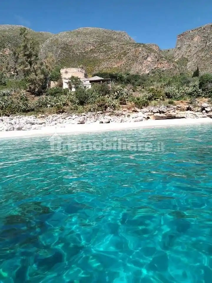 Rustico - Casale in vendita a Castellammare del Golfo