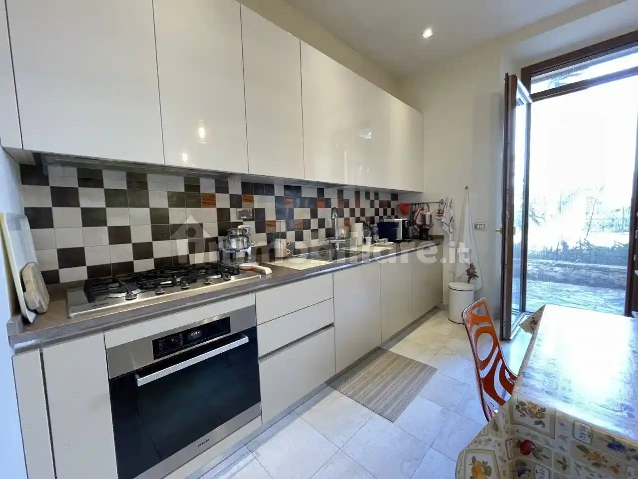 Quadrilocale ottimo stato, piano terra, Cappuccini, Siena - foto 3