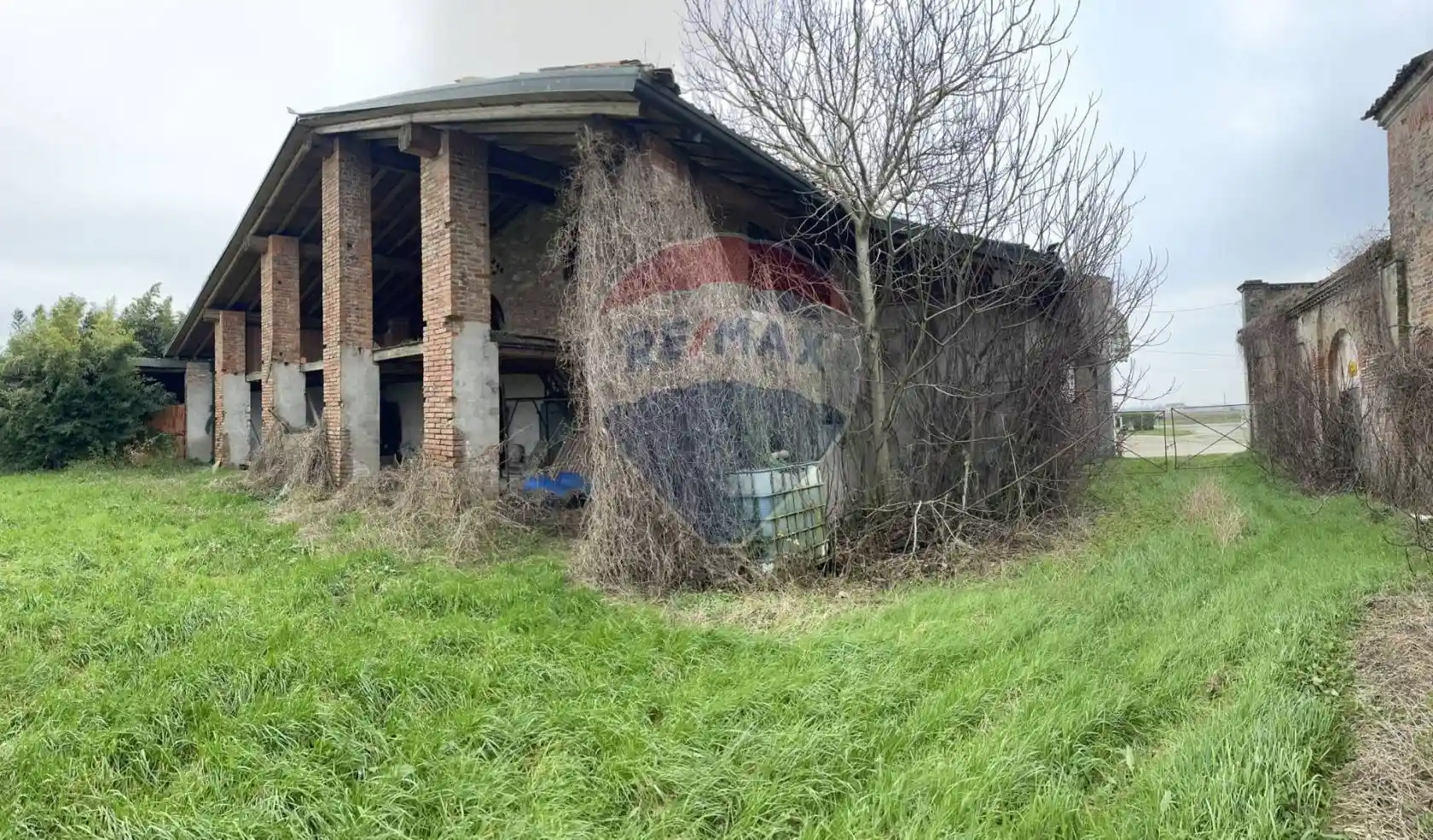 Rustico - Casale in vendita a Roncoferraro