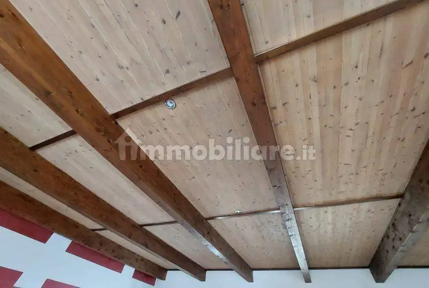 Appartamento in vendita a Envie