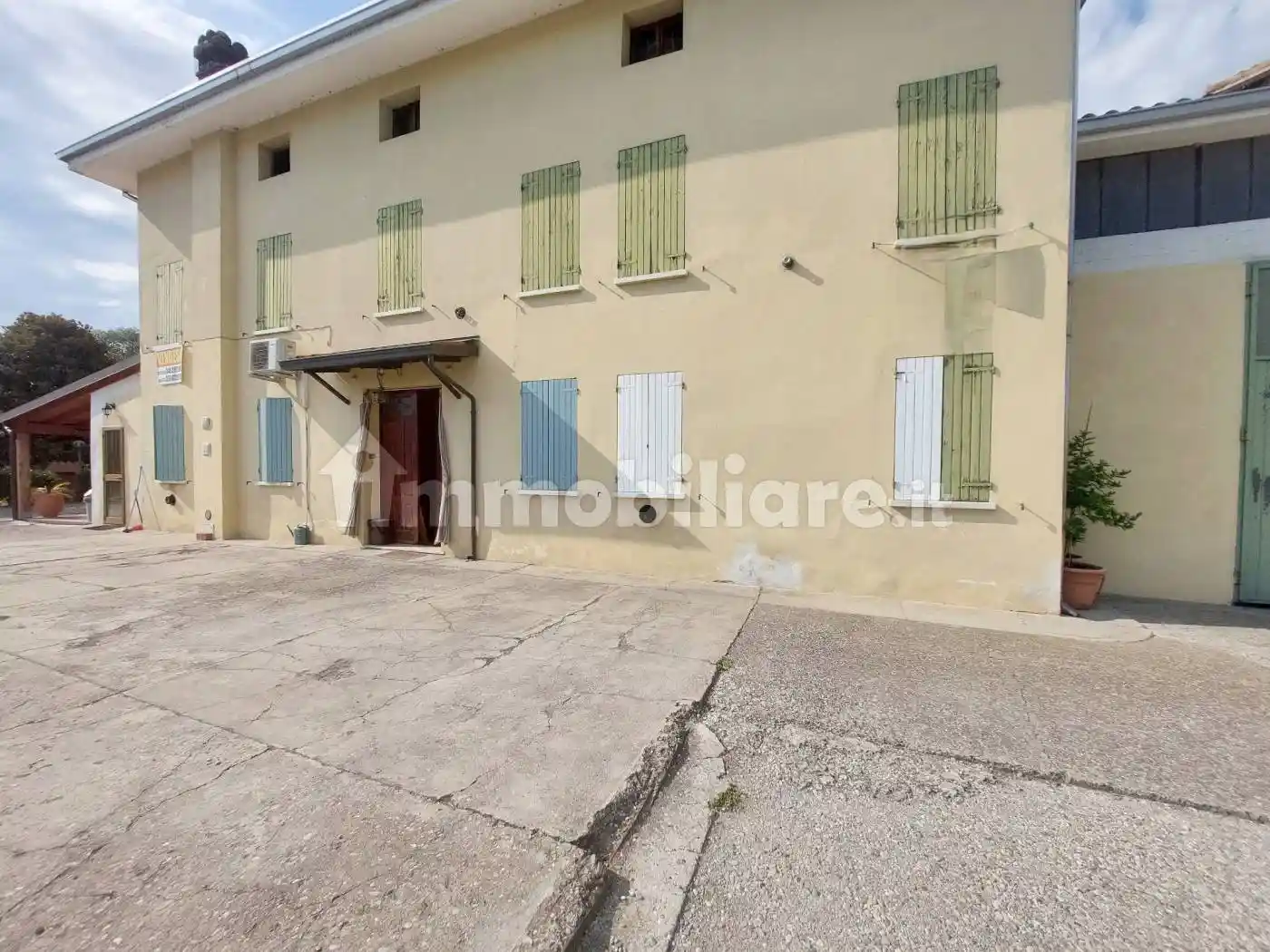 Rustico - Casale in vendita a Gualtieri