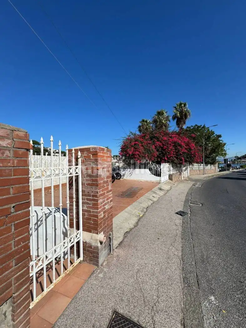 Appartamento in vendita a Ischia