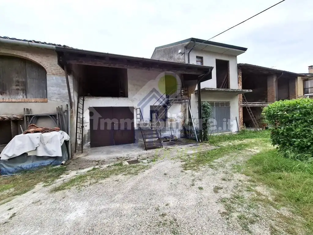 Terratetto plurifamiliare via Umberto Primo, Centro, Castelnuovo Bocca d'Adda - foto 3