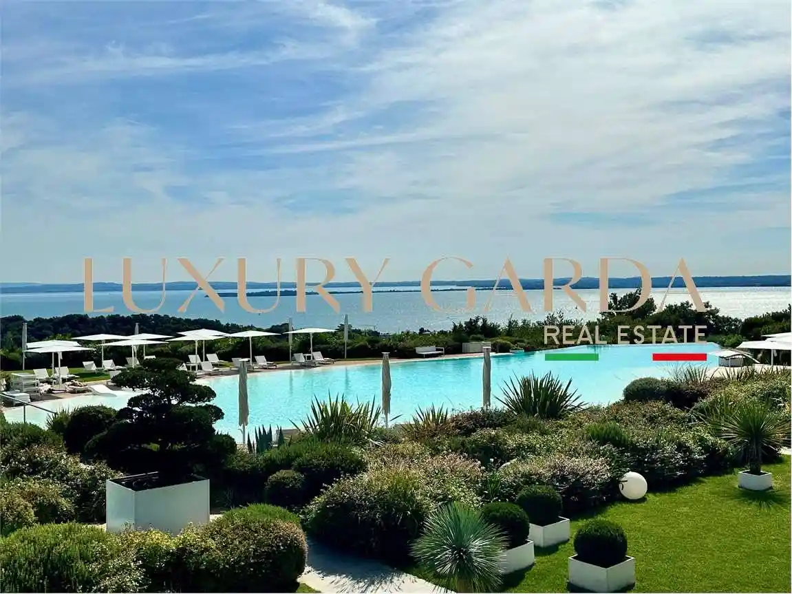 Appartamento in vendita a Padenghe sul Garda