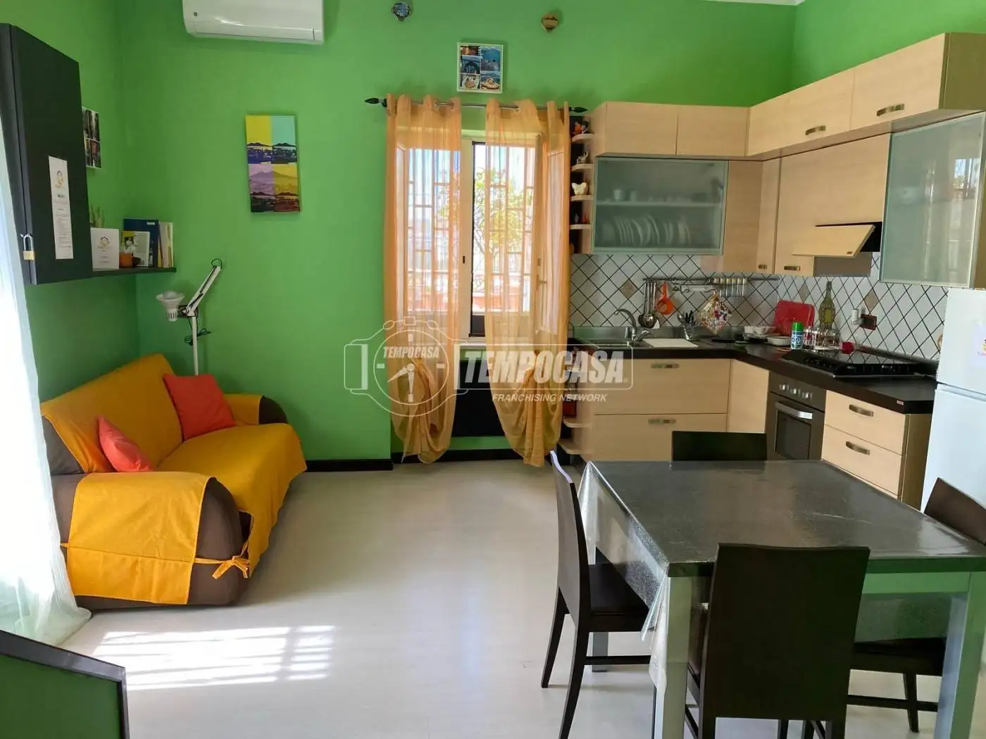 Appartamento in vendita a Napoli