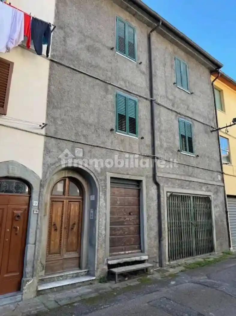 Palazzo - Edificio in vendita a Bibbiena