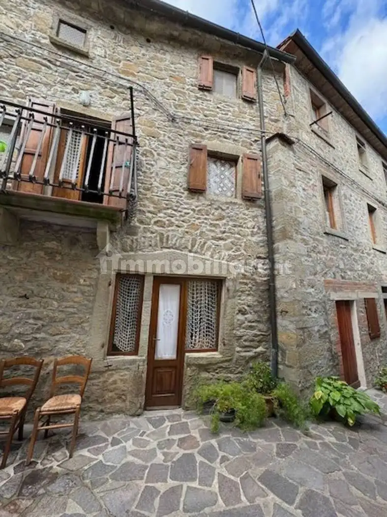 Rustico - Casale in vendita a Poppi