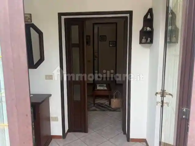 Casa indipendente in vendita a Massa