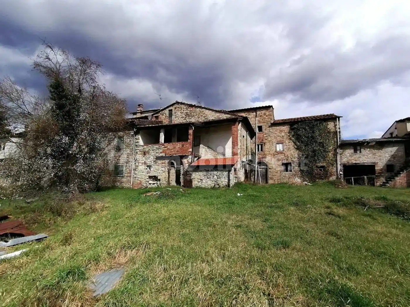 Rustico - Casale in vendita a Poppi