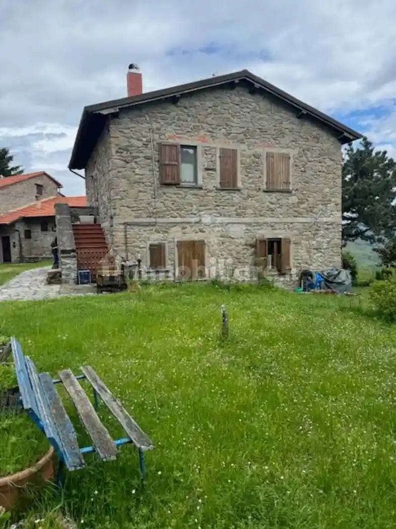 Trilocale Località Val Della Meta No Number, Chiusi della Verna - foto 2