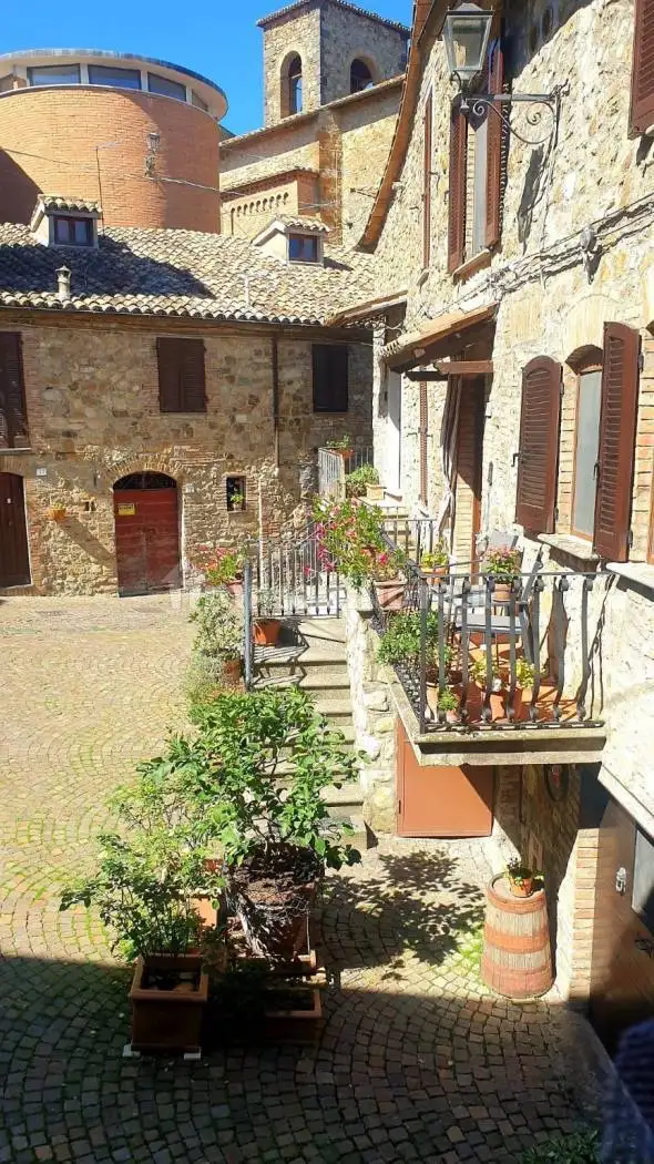 Appartamento in vendita a Allerona