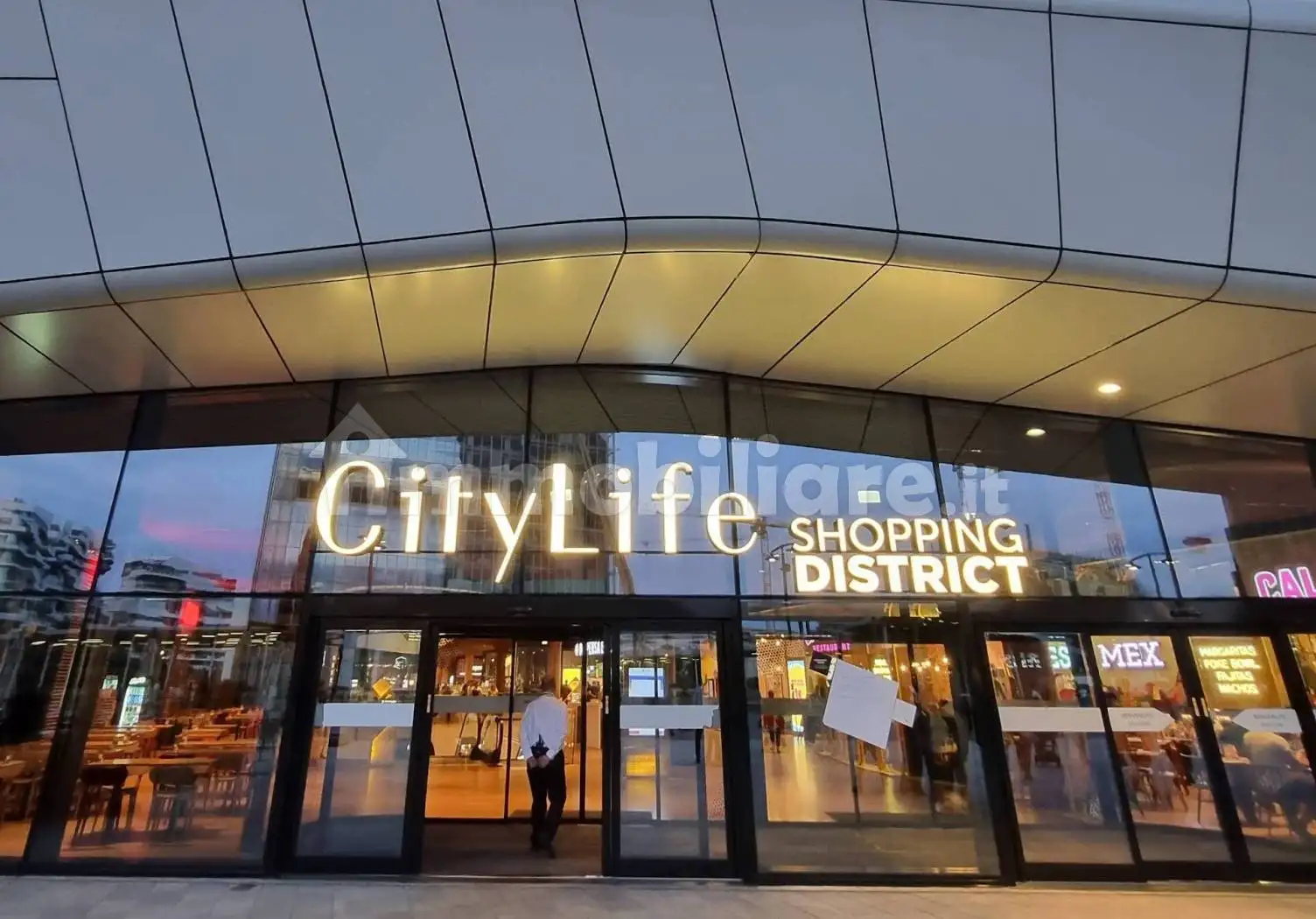 Apartment in vendita a Milan